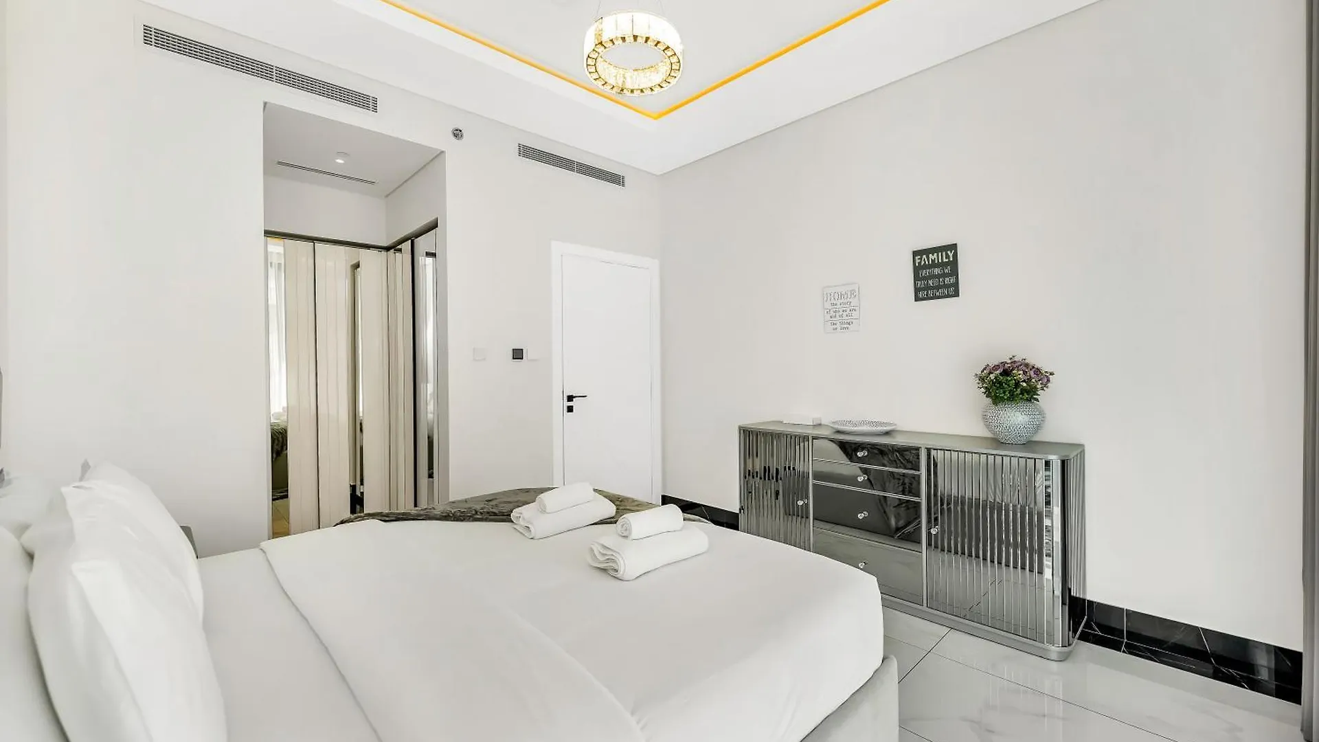 Huge Lux 1Bhk In Prime Business Bay With Private Jacuzzi Apartment Dubai