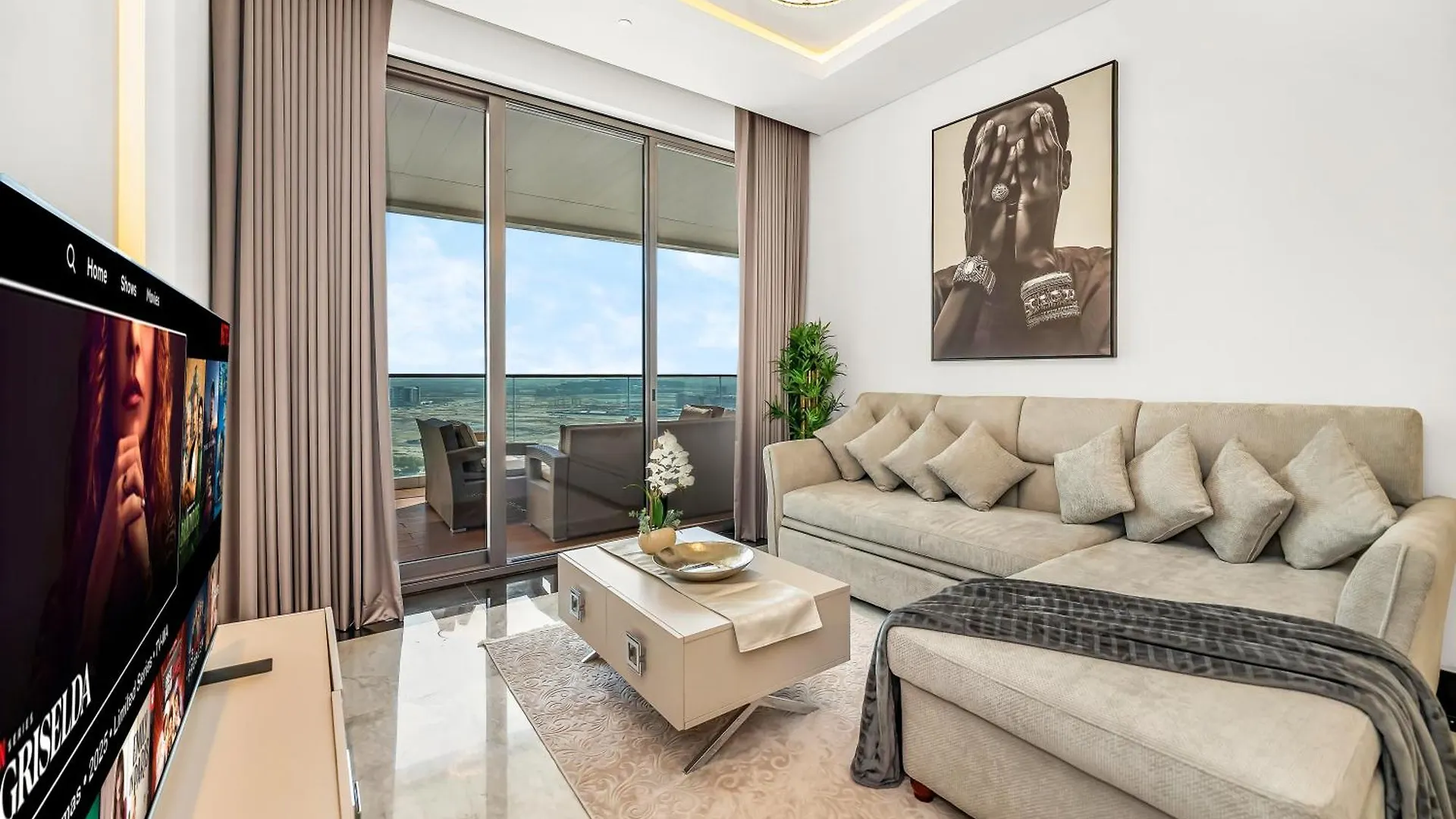 Huge Lux 1Bhk In Prime Business Bay With Private Jacuzzi Apartment Dubai United Arab Emirates