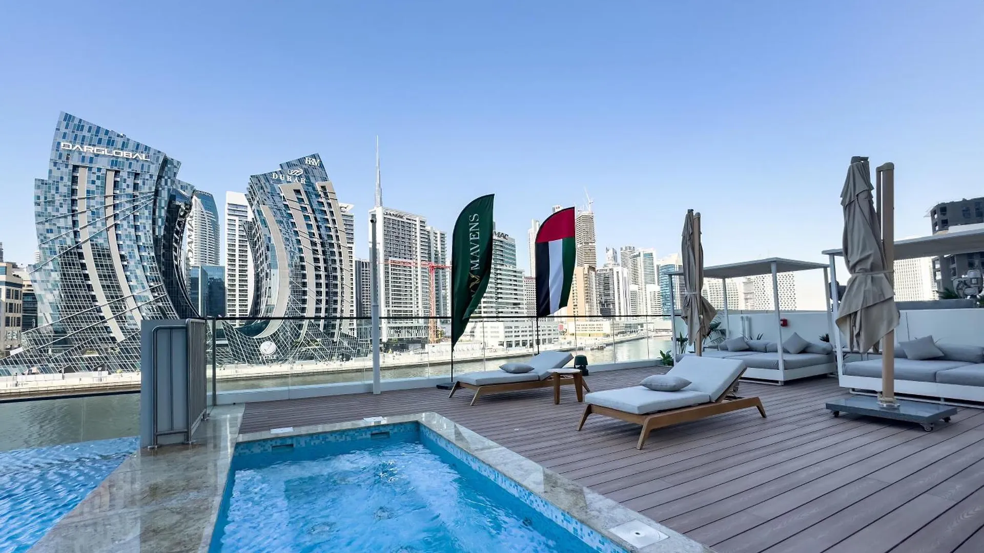 아파트 Luxury Marasi Drive, 1Bdr Apt With Private Jacuzzi 두바이