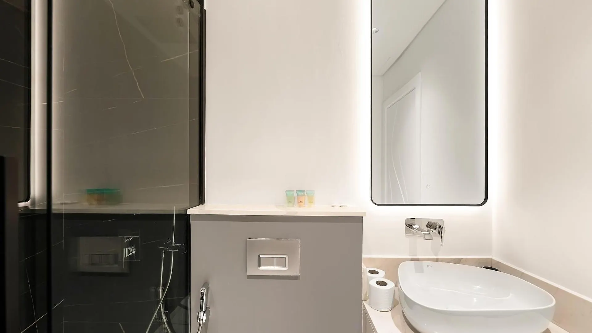 아파트 Luxury Marasi Drive, 1Bdr Apt With Private Jacuzzi 두바이