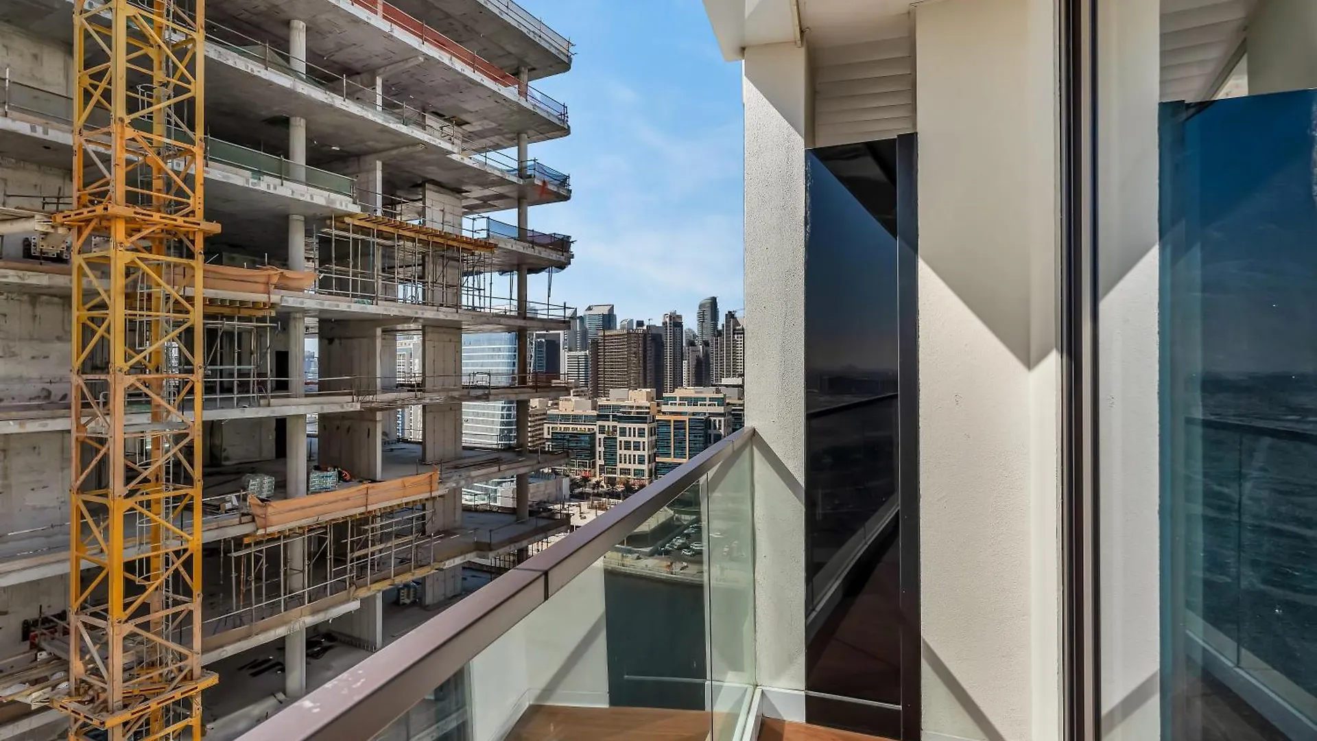아파트 Luxury Marasi Drive, 1Bdr Apt With Private Jacuzzi 두바이 아랍에미리트
