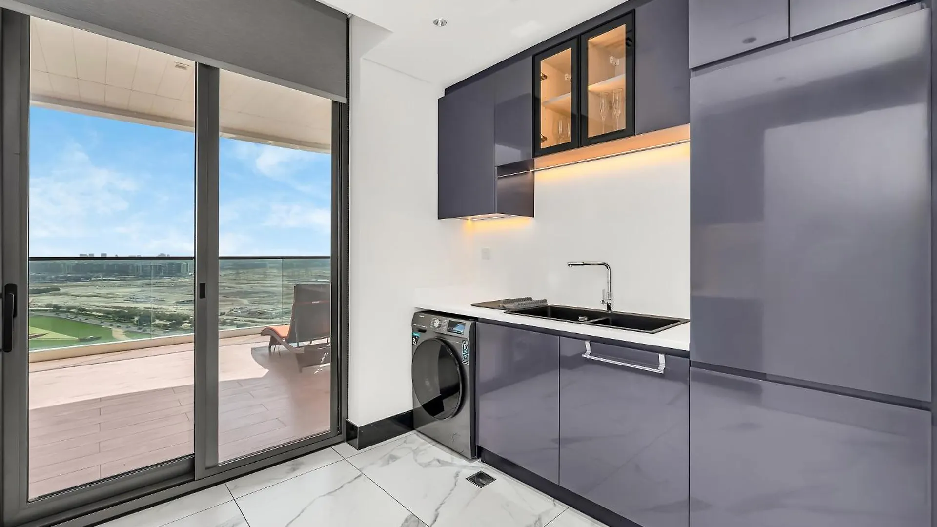 아파트 Luxury Marasi Drive, 1Bdr Apt With Private Jacuzzi 두바이